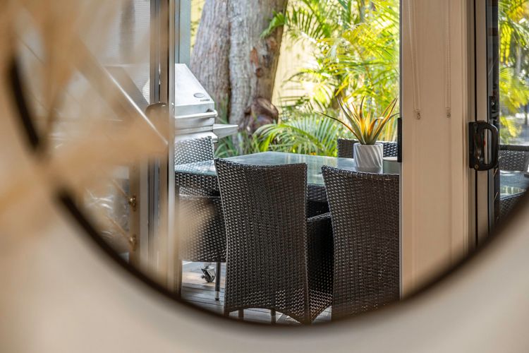 Outdoor Dining with/BBQ