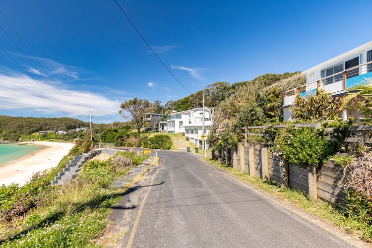 Surf Shack @ Seal Rocks