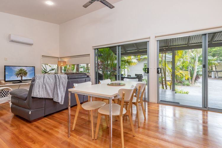 Open-Plan Dining/Lounge