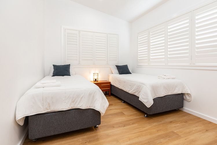 Bedroom 6 - Studio