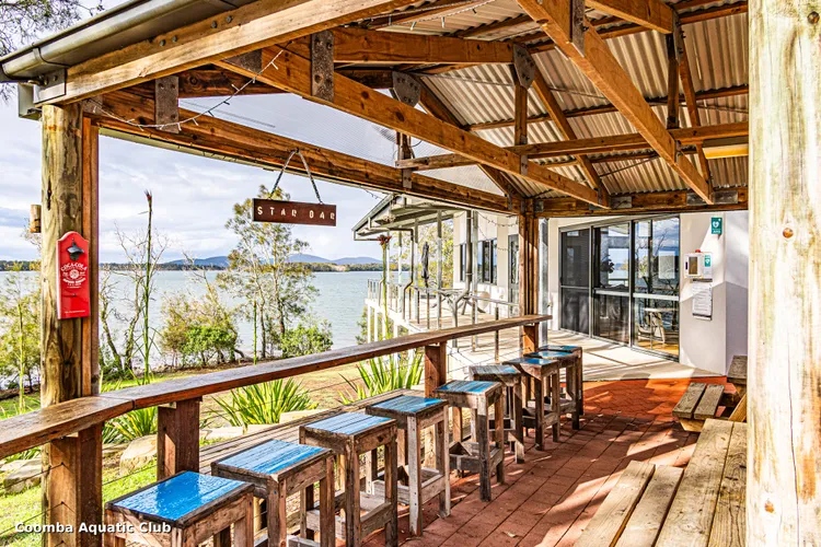 Location shot - Coomba Aquatic Club