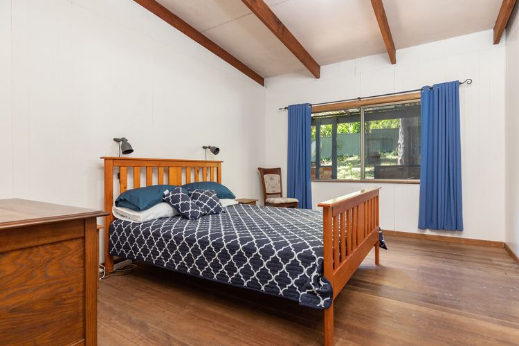 Bed room - 1