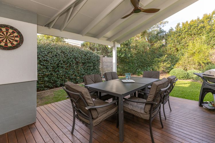 4 Harrow Drive