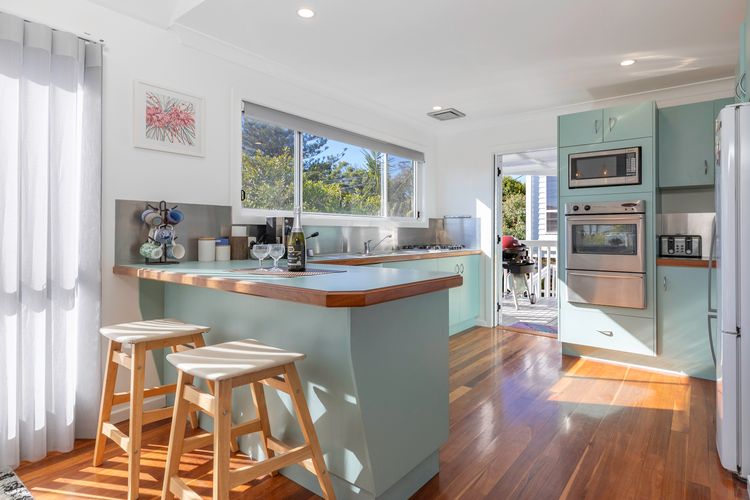 Breakfast Bar