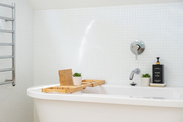 Upstairs bathroom