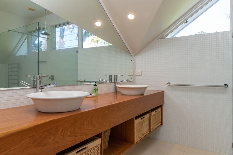Bath room