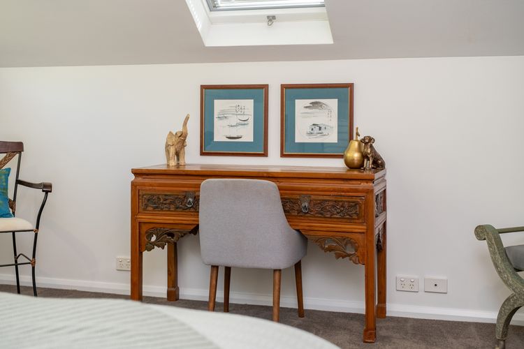 Upstairs bedroom 1