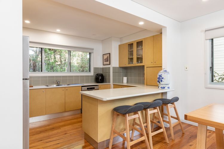 Kitchen Breakfast Counter