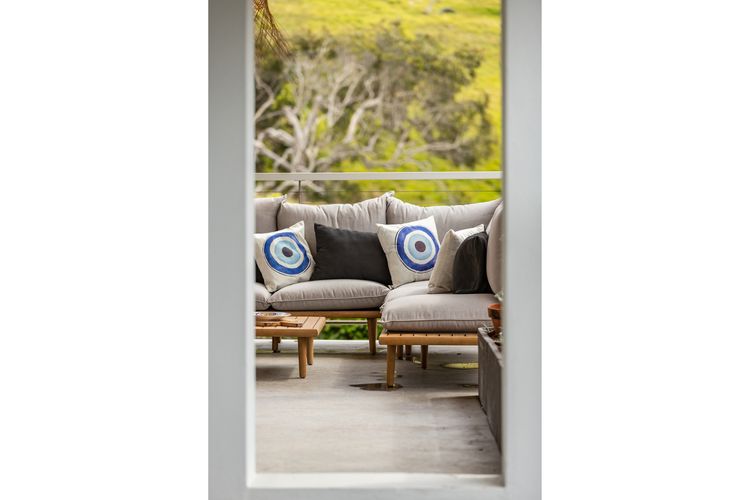 Outdoor Lounge Seating Area