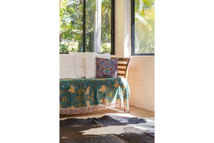 Sofa Detail