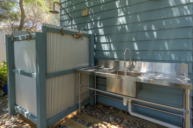 Outdoor Private Shower