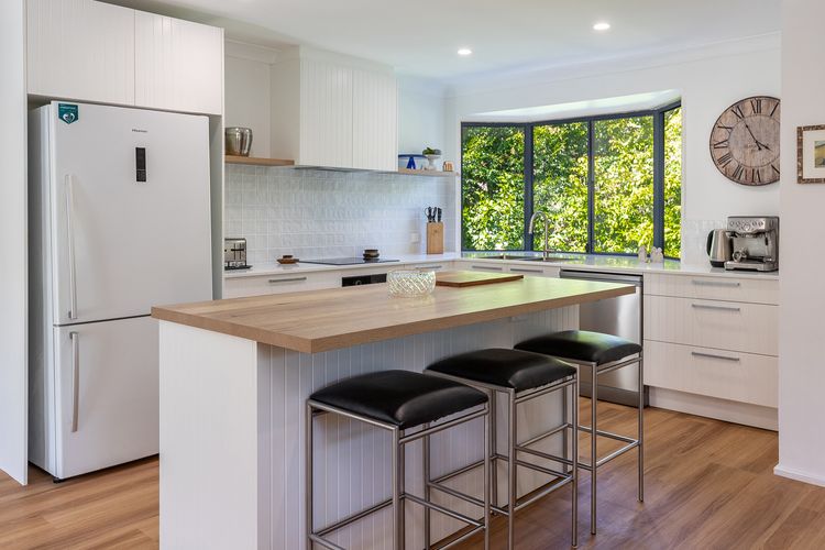 Kitchen/Island