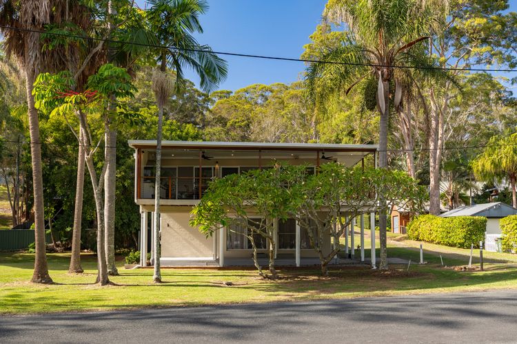 Amaroo Cottage Smiths Lake
