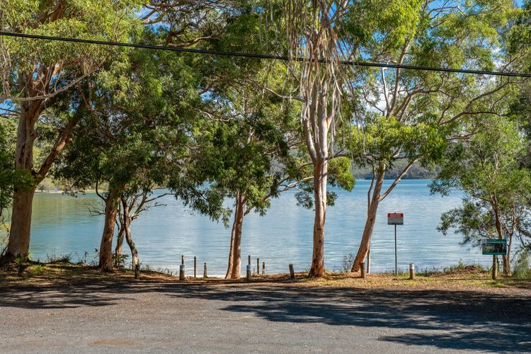 Walk across road to Lake