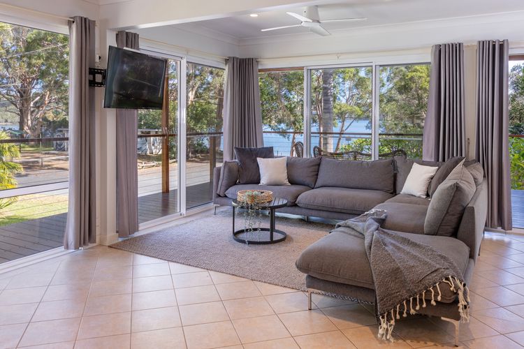 Amaroo Cottage Smiths Lake