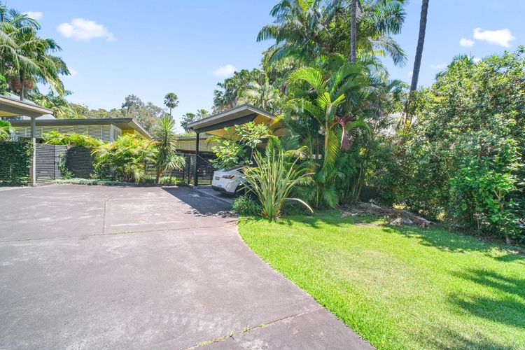Exterior Driveway with Carport