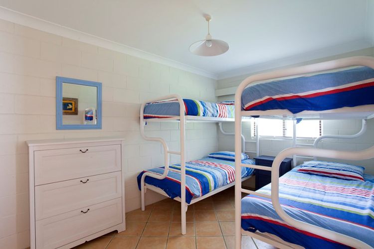 Blueys Beach Villa Manyana 24