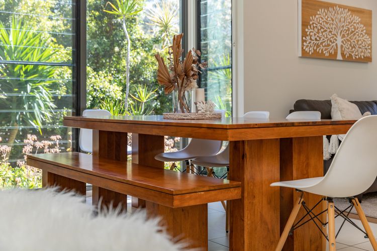 Dining Detail