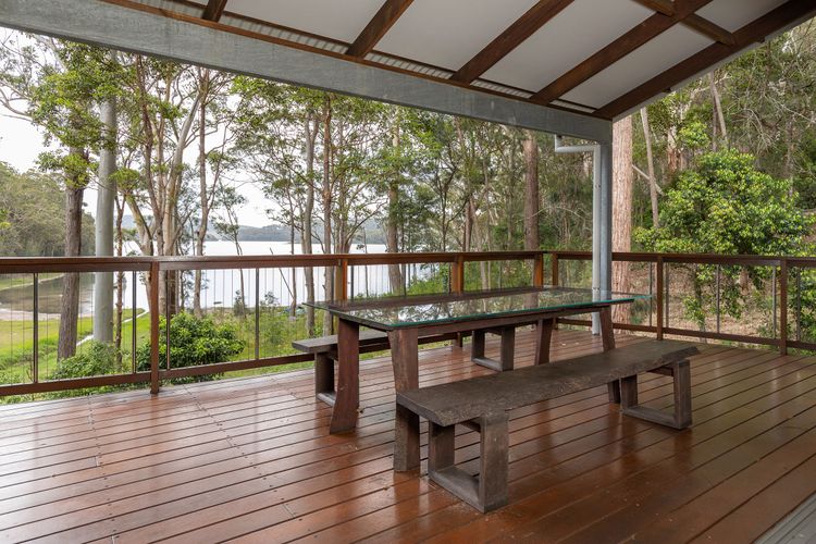 Terrace/Outdoor Dining