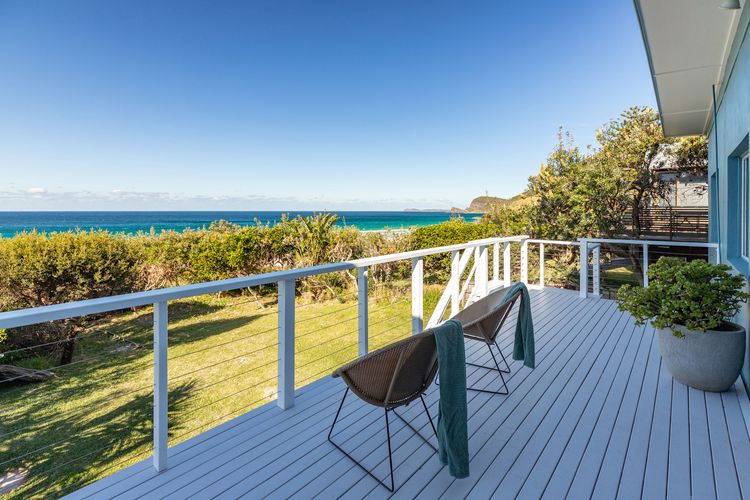 Deck View