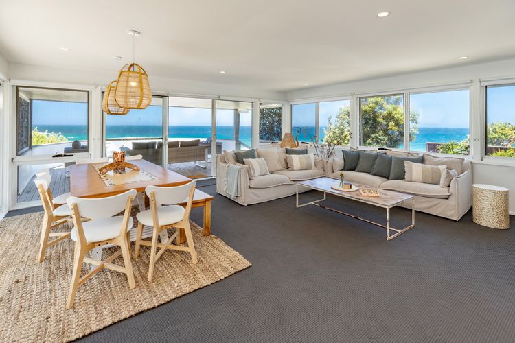 Open-Plan Dining/Living