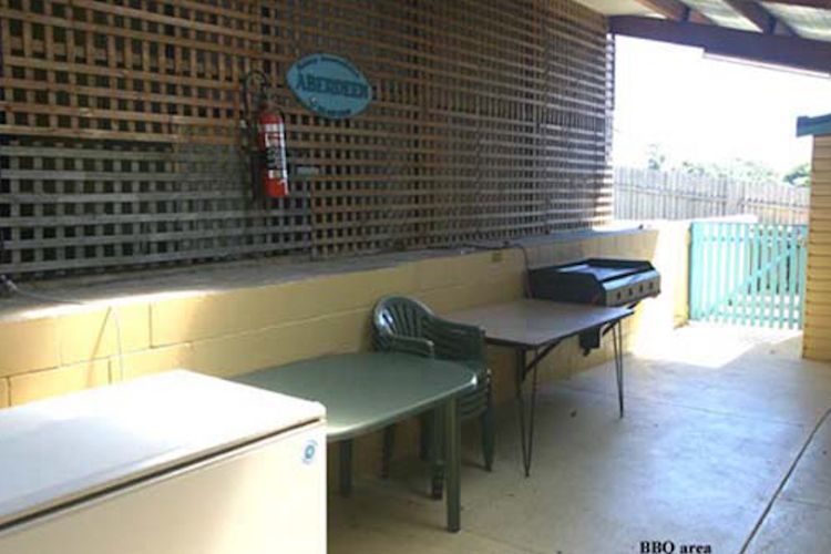 ABERDEEN 1: 112 Lamont Street -Views, great for boats