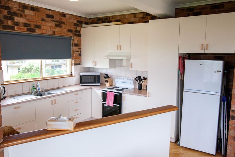 BEACHVIEW: 2/33 Scenic Drive, Bermagui