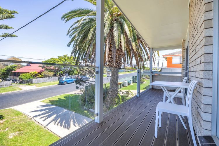 Marina Views: 51 Murrah Street