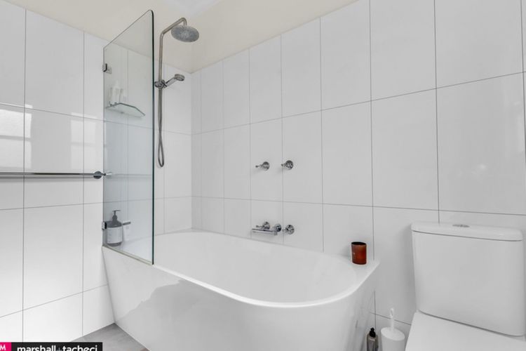 BLUE PACIFIC HOLIDAY HOME: 73 Murrah Street