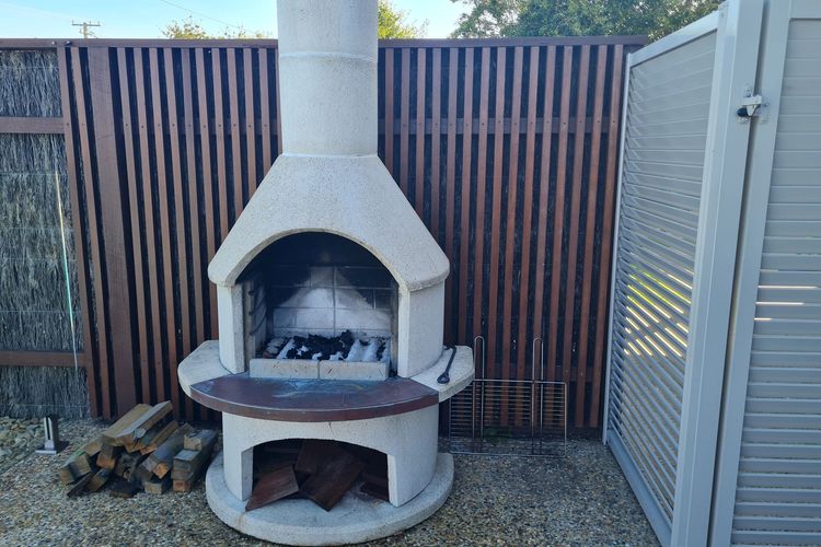 BLUE PACIFIC HOLIDAY HOME: 73 Murrah Street