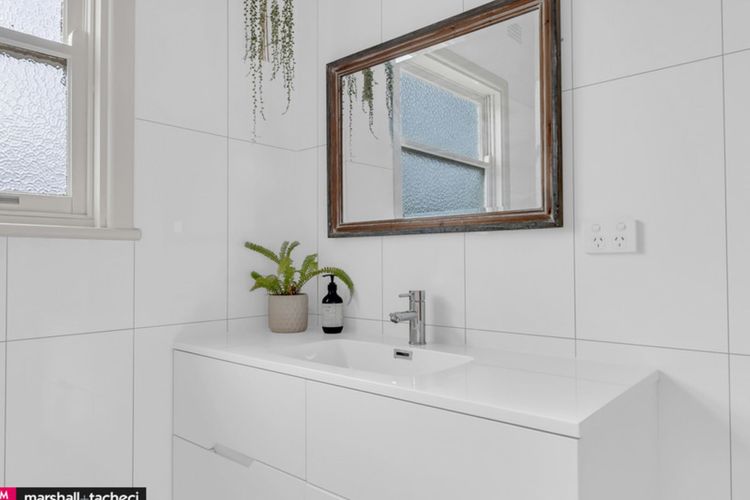 BLUE PACIFIC HOLIDAY HOME: 73 Murrah Street