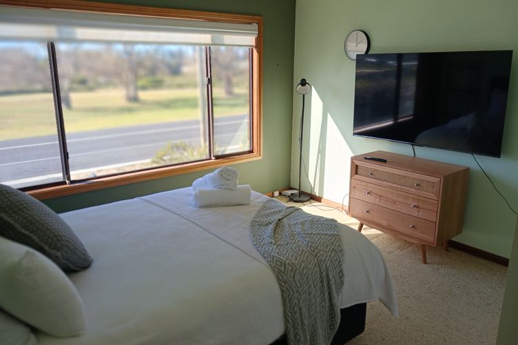 Lamont House Bermagui – Lamont Street 104