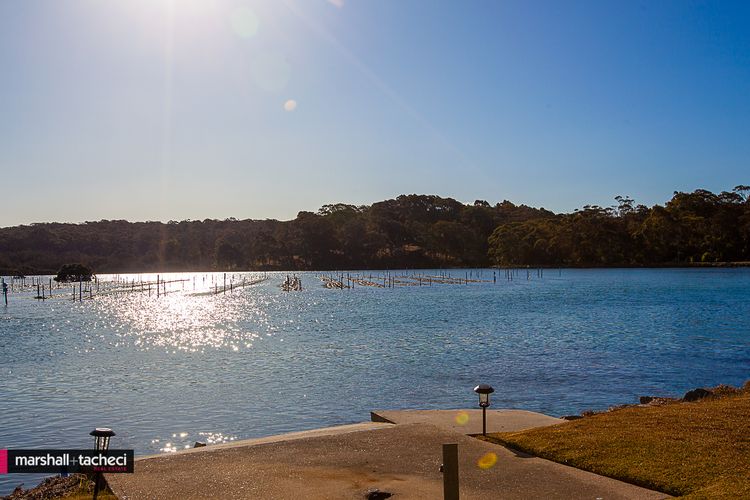 BERMAGUI RIVER VIEW – Unit 1/1 Lindo Street 3 bdrm Villa