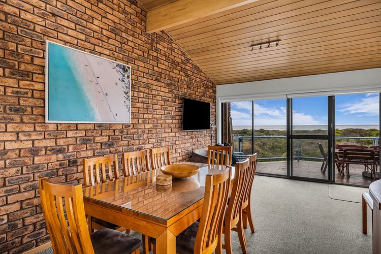 Breakwater 4 – Narira Street 1
