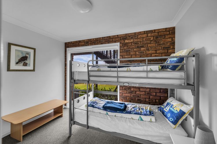 Breakwater 4 – Narira Street 1
