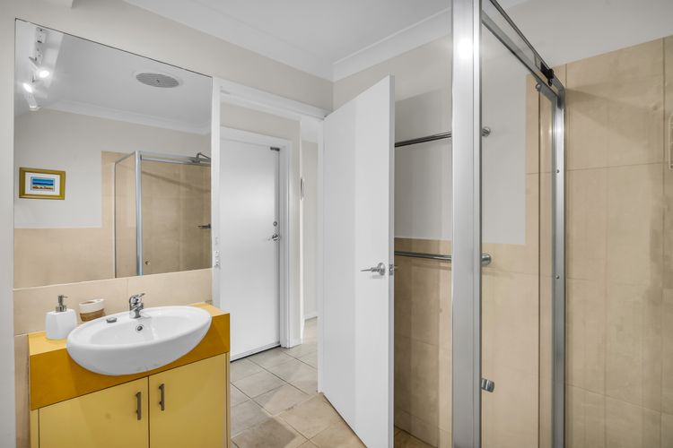 Breakwater 4 – Narira Street 1