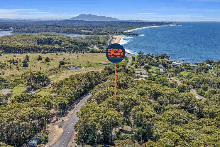 Bush & Beach Retreat – Amaroo Avenue 7