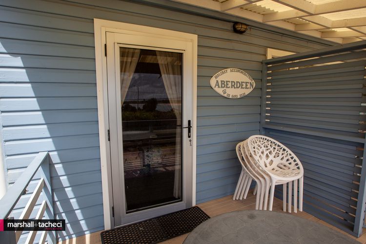 ABERDEEN 2 – 112 Lamont Street- Across from river,