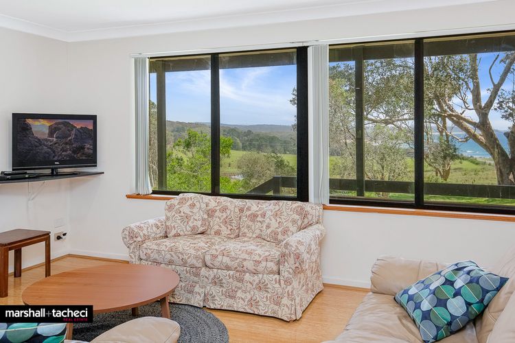 CUTTAGEE BEACH COTTAGE 1