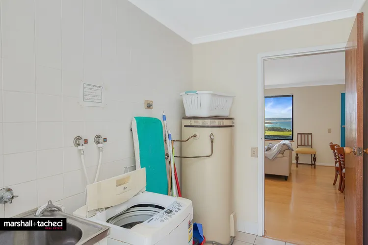 CUTTAGEE BEACH COTTAGE 2