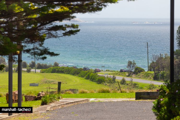 CUTTAGEE BEACH COTTAGE 3