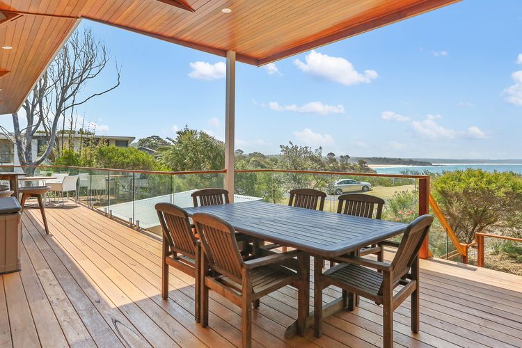 CUTTAGEE VIEWS: 22 Cuttagee Beach Rd- Luxury, ocean, beach front