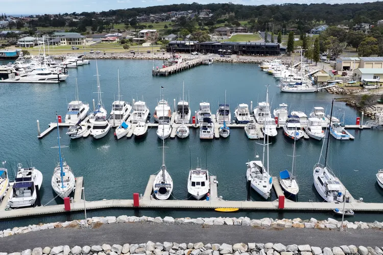 Cuttagee Views – Cuttagee Beach Road 22