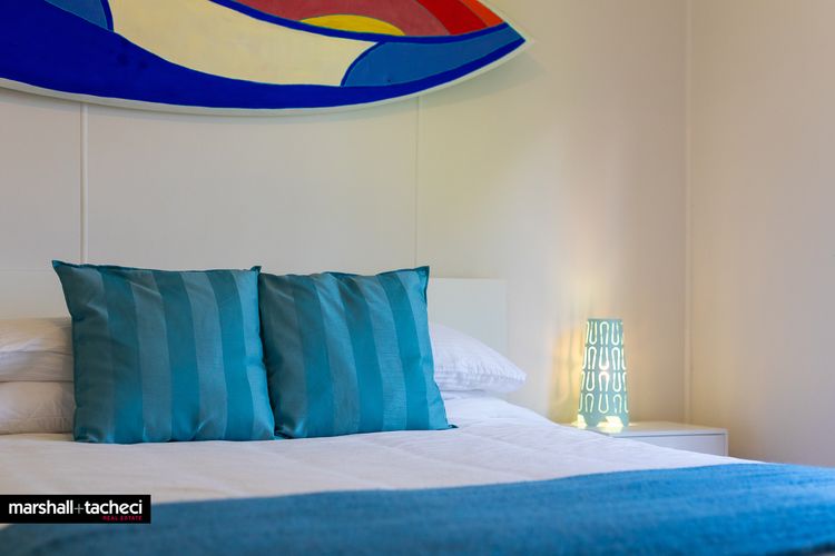 EIGHT ON THE LAKE: 8 Fairhaven Point Way- Lakefront