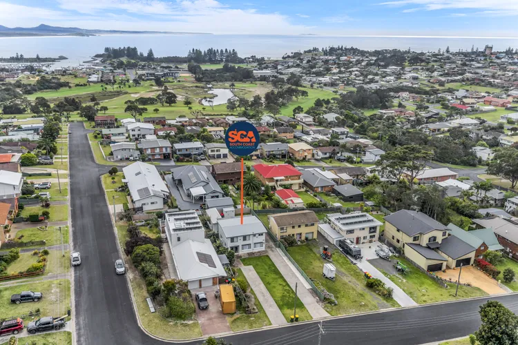 Fishos Hangout 1 – Unit 1 Sinclair St 21