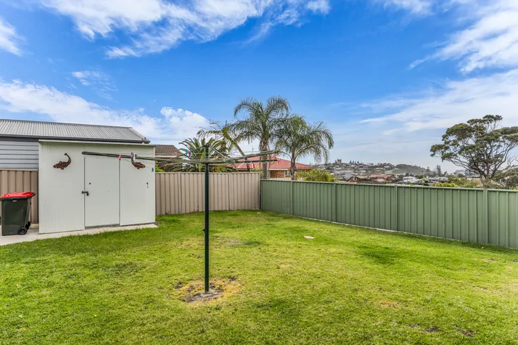 Fishos Hangout 1 – Unit 1 Sinclair St 21
