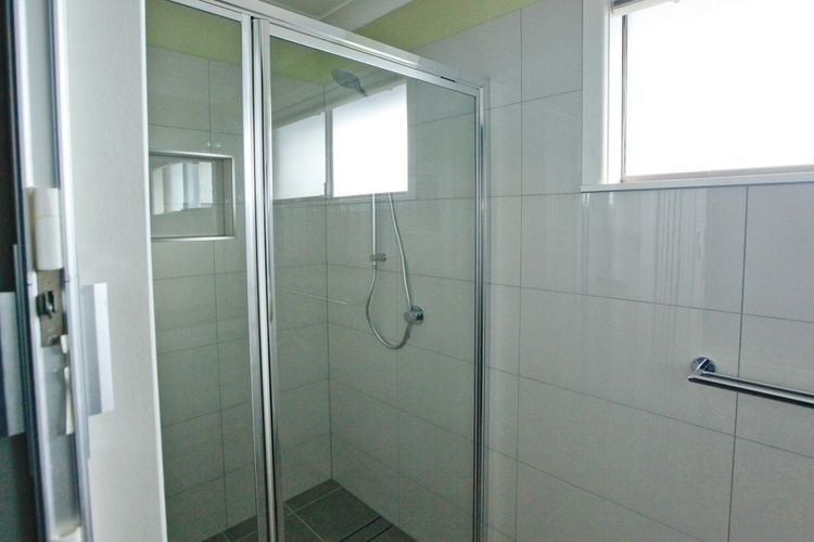 GULL COTTAGE: 7 Pacific Drive- Ocean views