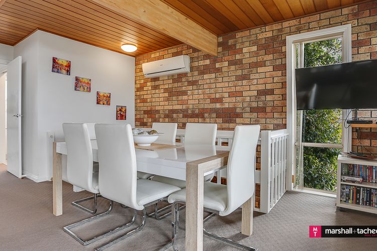 MARINA TOWNHOUSE 1: 1/6 Wapengo Street- Walk to beach Bermagui