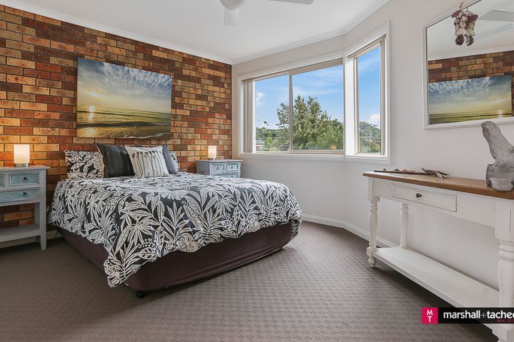 MARINA TOWNHOUSE 1: 1/6 Wapengo Street- Walk to beach Bermagui