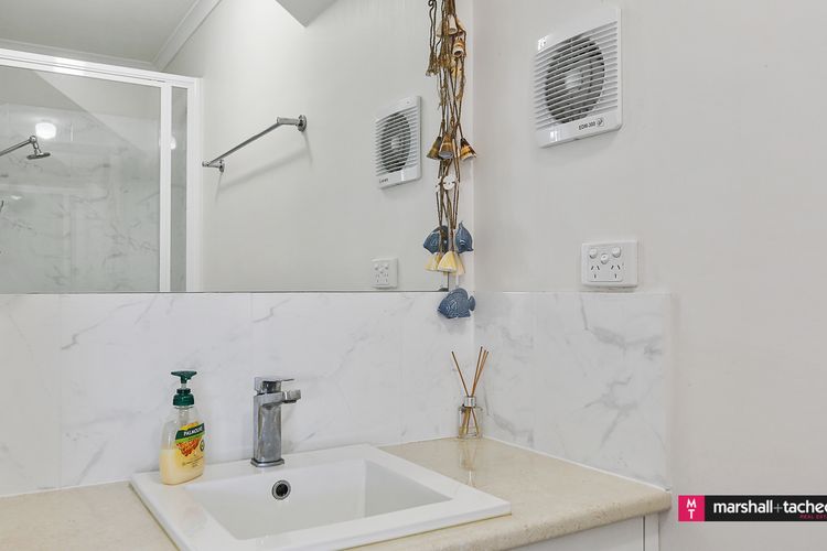 MARINA TOWNHOUSE 1: 1/6 Wapengo Street- Walk to beach Bermagui